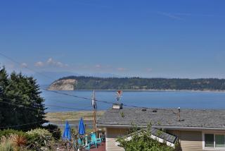 2745 Evening Glory Ct, Maxwelton, WA 98236-9114