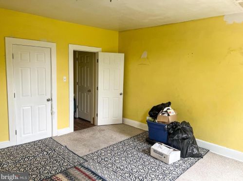 563 Line St, Camden NJ 08103-1610 exterior