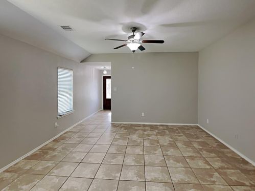 1617 Hickory Burl Ln, Conroe TX  77301-3080 exterior