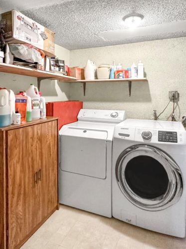 4411 Dunsmore Ave, Glendale CA  91214-2529 exterior