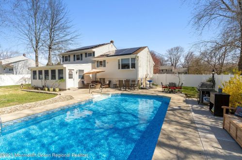 50 David Ter, Tinton Falls NJ 07701-6202 exterior