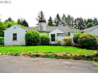 7280 Benz Park Ct, Portland, OR 97225-3202