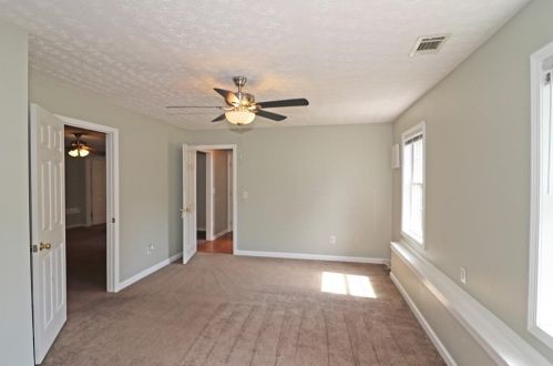 3180 Water Brk Dr, Conyers GA  30094-5691 exterior