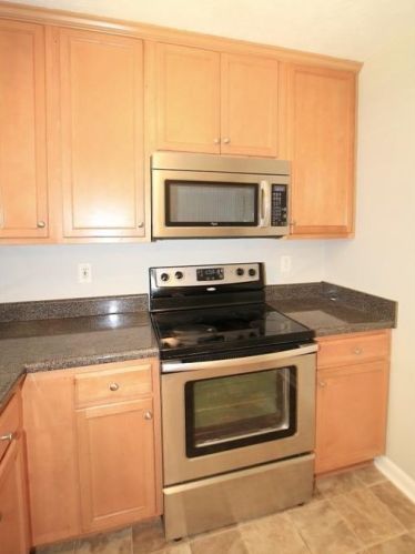 1421 Fox Hall Ln, Atlanta GA  30316 exterior