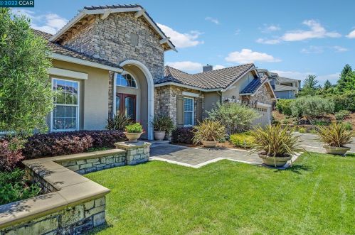 3405 Ashbourne Cir, San Ramon, CA 94583-6012