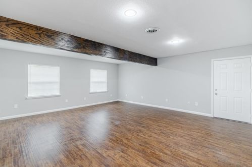 2832 Ridgeview Ln, Irving TX  75062-5222 exterior