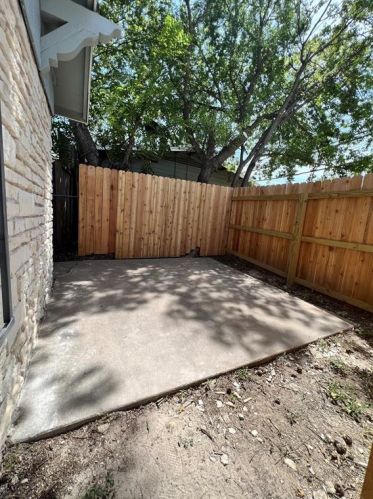 6003 Cameron Rd, Austin TX  78723-1844 exterior