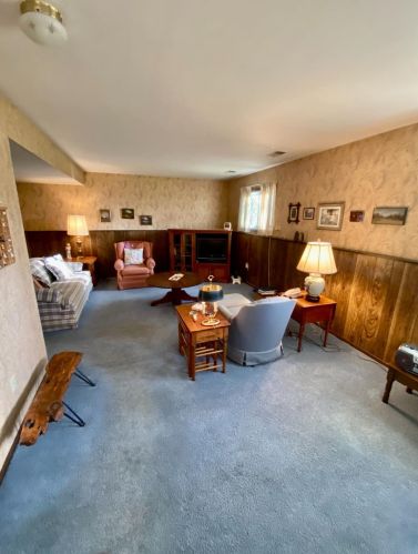 7376 Buchanan St, Gary IN 46410-4655 exterior