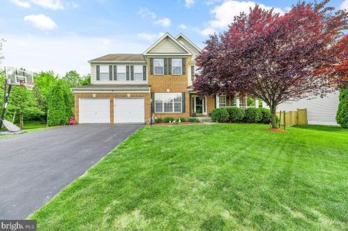 12139 Rain Slicker Pl, Nokesville, VA 20181-3658