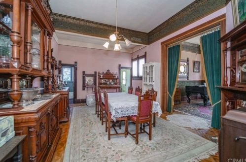 3121 Mulberry St, Riverside CA  92501-2939 exterior