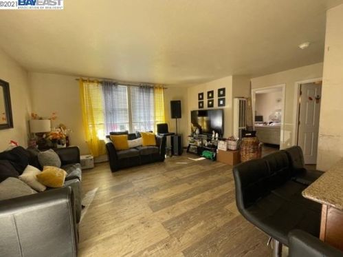 743 Shepherd Ave, Hayward, CA 94544-4532