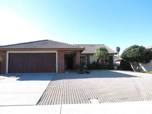 4842 Glenhaven Dr, Oceanside, CA 92056-6646