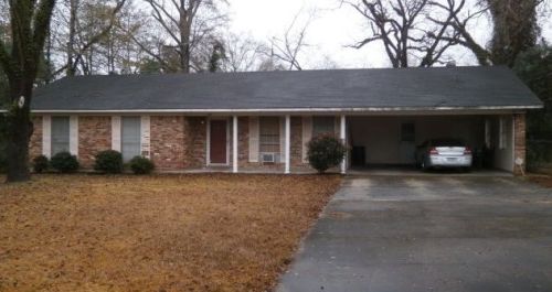 110 Queen Anne Dr, Hazlehurst, MS 39083-2720