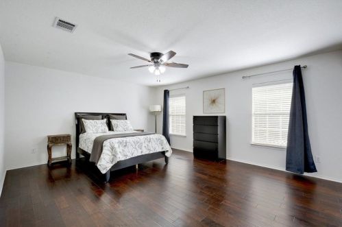 11217 Blairview Ln, Austin TX  78748-3964 exterior