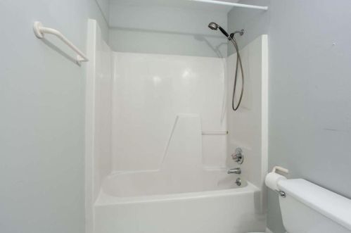 285 Glen Lake Dr, Atlanta GA  30327-4819 exterior