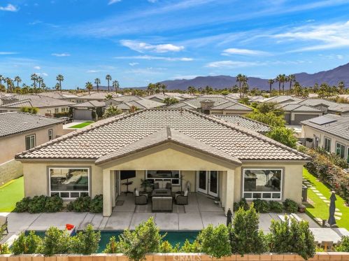 81830 Seabiscuit Way, La Quinta CA  92253-8949 exterior