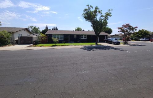 1200 Scottsdale Way, Modesto, CA 95355-3837