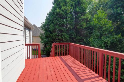 749 Deerwood Dr, Stockbridge GA  30281-6321 exterior