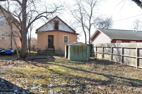 1216 16th Ave, Hibbing, MN 55746-1241