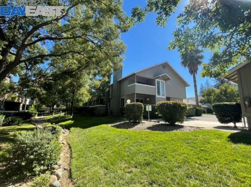 8063 Briar Ridge Ln, Citrus Heights, CA 95610-7950