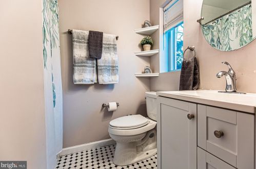 10709 Lorain Ave, Silver Spring MD 20901-3249 exterior