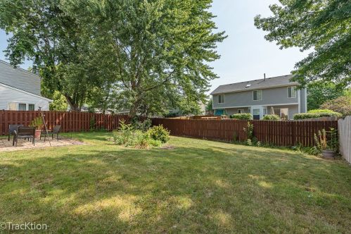 120 Glen Lake Dr, Lemont IL  60440-1646 exterior