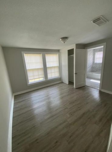 512 Rice St, Angleton TX  77515-5227 exterior