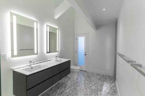 1145 Churchill Downs Rd, Atlanta GA  30319-1077 exterior