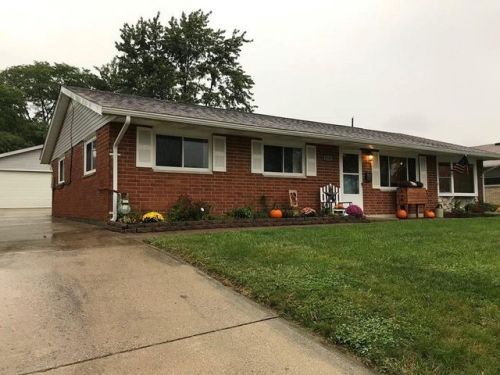 4331 Green Meadows Dr, Enon, OH 45323-1605