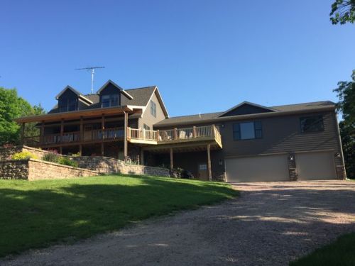 31 Brenda Way, Crofton, NE 68730-3358