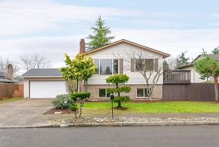 844 207th Ave, Damascus, OR 97030