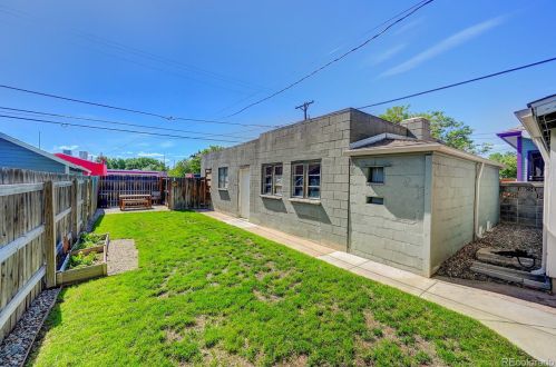 2733 Lincoln St, Englewood CO 80113-1539 exterior