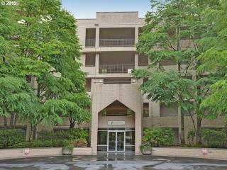 6605 Burnside Rd, Portland OR  97210-6605 exterior