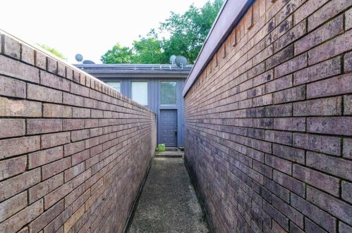 818 Clarissa Pl, Garland TX  75040-5943 exterior