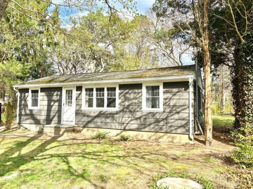 50 Willow Rd, Charlestown, RI 02813-4160
