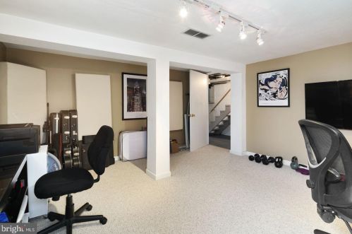 400 Strawbridge Ave, Camden NJ 08108-2001 exterior