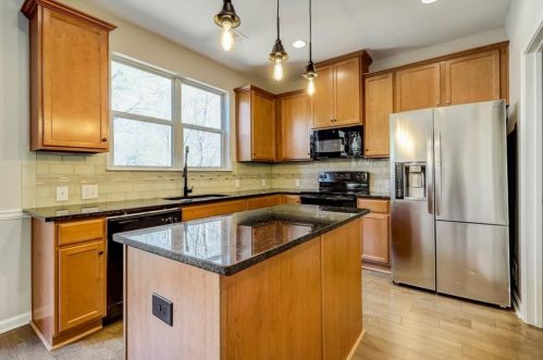 3210 Spicy Cedar Ln, Lithonia, GA 30038-7162