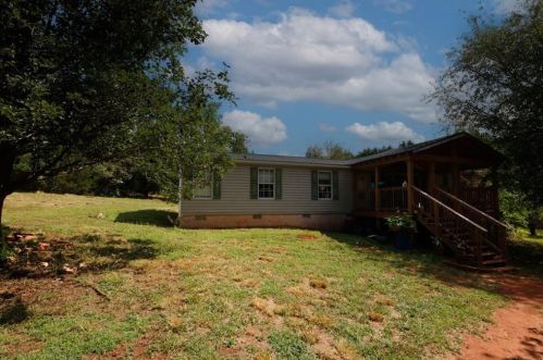 182 Rebon Maddox Rd, Jackson, GA 30233-3519