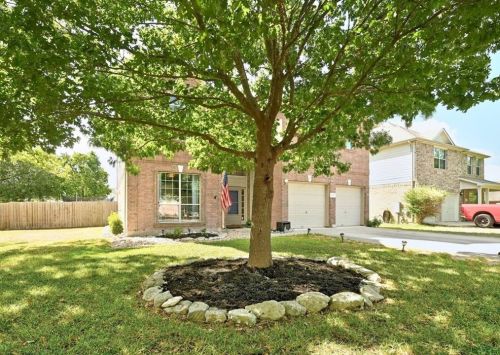 413 Hometown Pkwy, Uhland TX  78640-5713 exterior