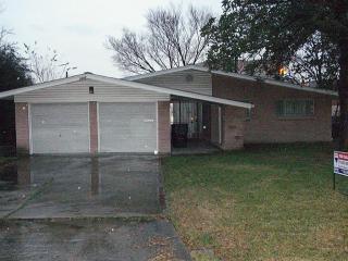 1117 Westmont Dr, Houston TX  77015-4306 exterior