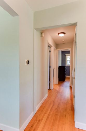 207 County Rd F, Saint Paul MN  55110-3845 exterior