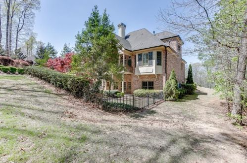 111 Fountainhead Dr, Jefferson GA  30549-6713 exterior