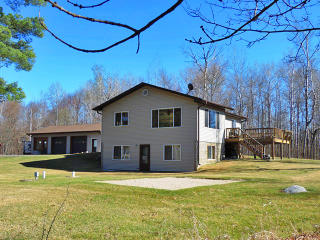4973 Shangri La Dr, Wabedo, MN 56655-3015