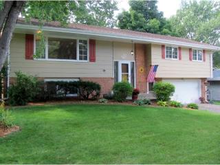 32 67 Way, Minneapolis MN  55432-4206 exterior