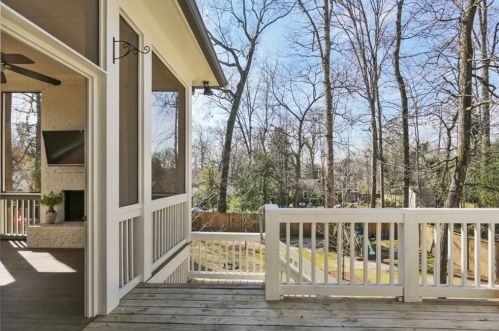 1505 Grant Dr, Atlanta GA  30319-3563 exterior