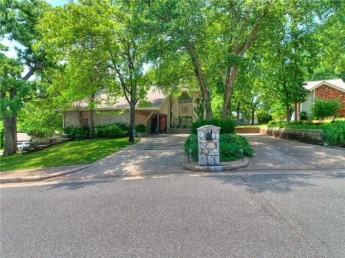 2312 Tredington Ct, Edmond, OK 73034-6461
