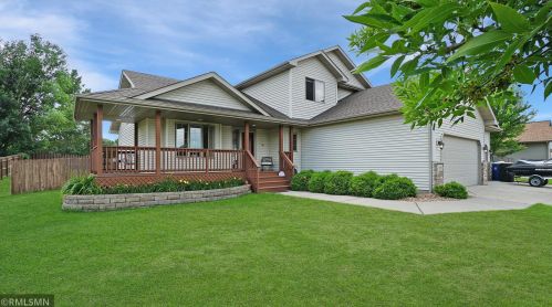 10539 61st Pl, Otsego, MN 55301-4310