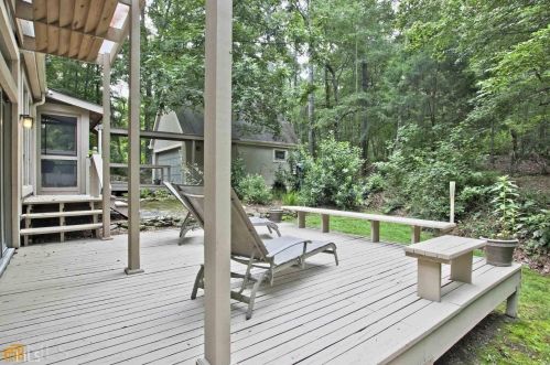 2610 Brushy Nob Ln, Stockbridge GA  30281-5243 exterior