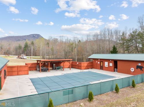 281 Stag Leap Dr, Cleveland GA  30528-2965 exterior