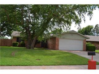 602 Vickie Dr, Yukon, OK 73099-1626